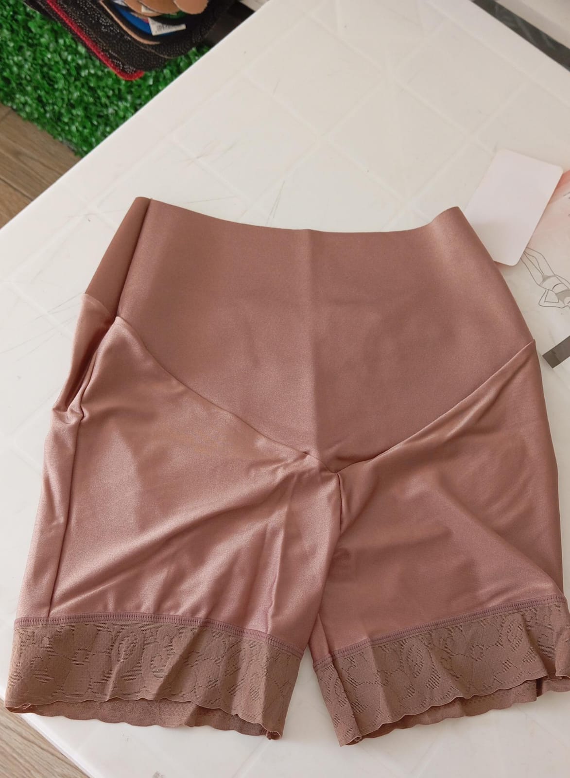 Belleza Short de control efecto invisibl push up